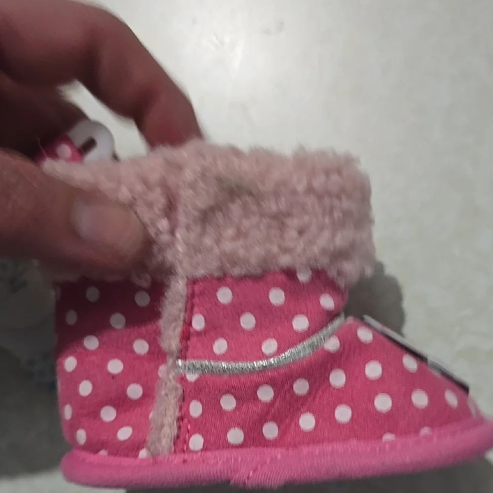 Disney Pink‎ Minnie Mouse Slippers with Plush Lining